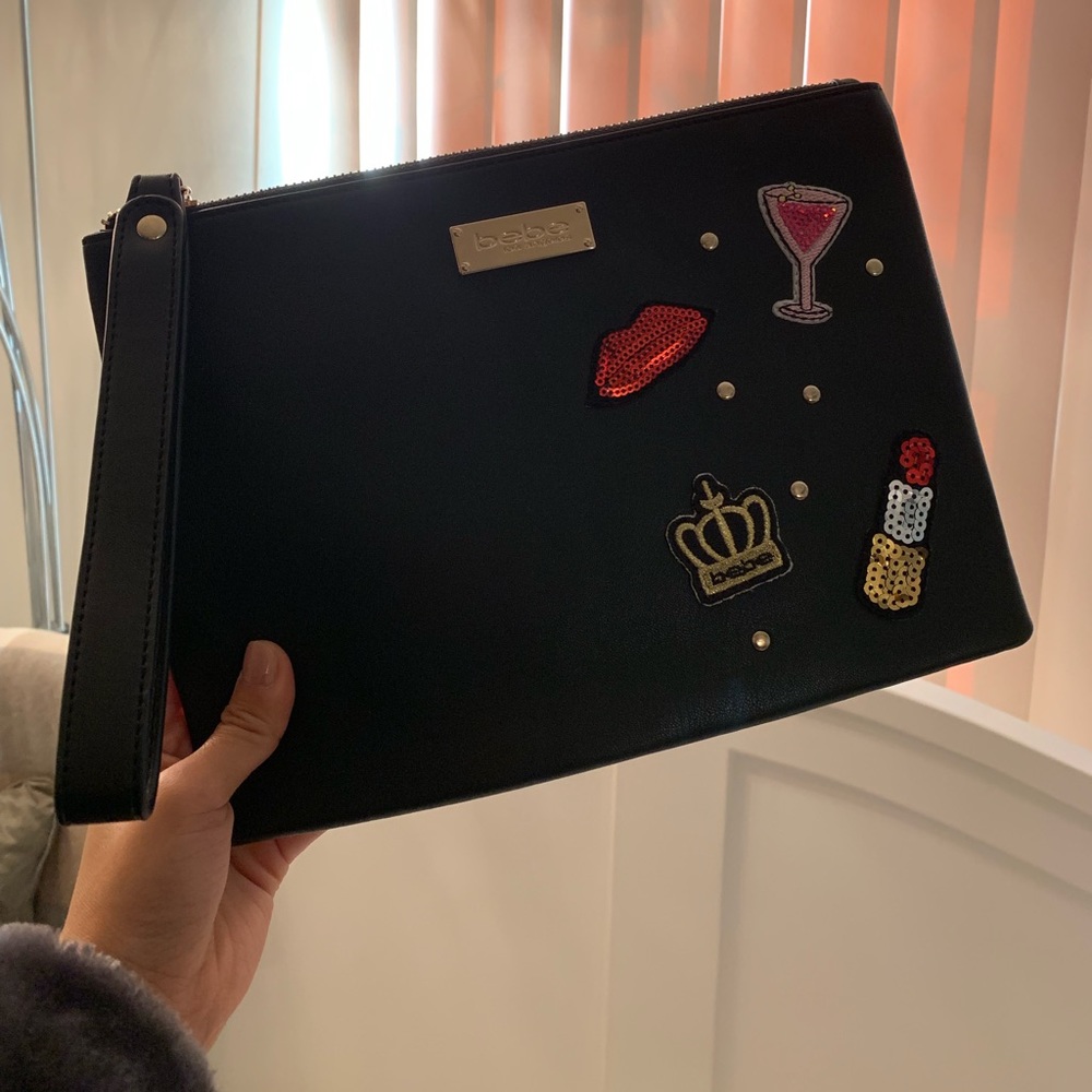 Bebe Faux leather sequins BeBe Clutch pouch 💄